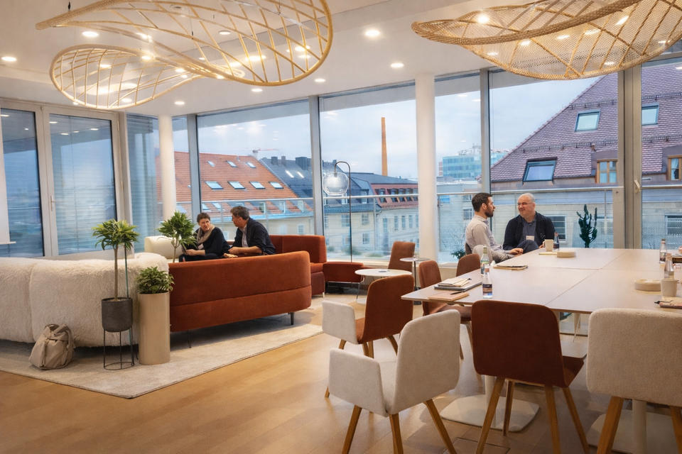 dinning area.png